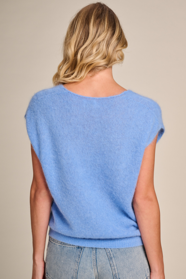 Fort - Lily Blue