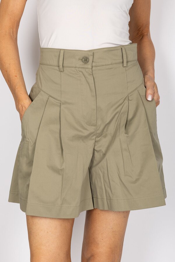 Capri Short - Foilage