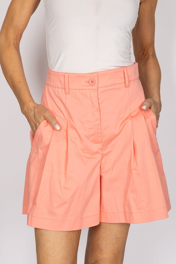 Capri Short - Peach Puff