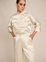 Betty - Off White
